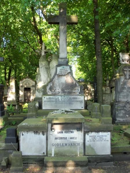 Zdjęcie grobu: Tadeusz Krzymuski