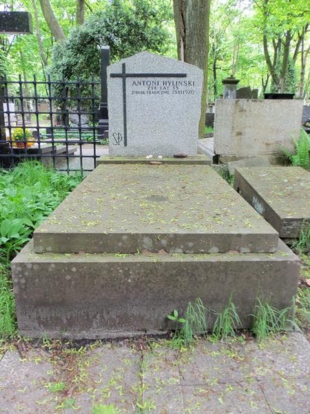 Zdjęcie grobu: Antoni Hyliński