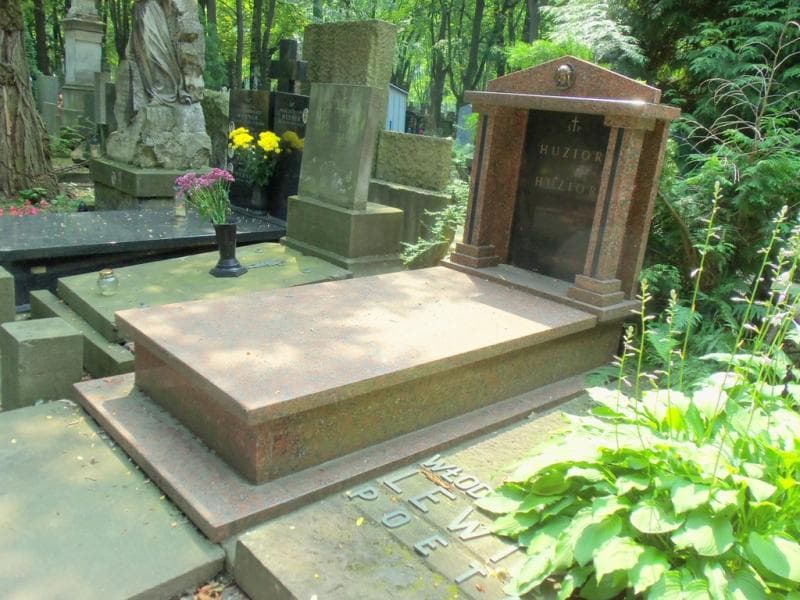 Zdjęcie grobu Huzior (1)