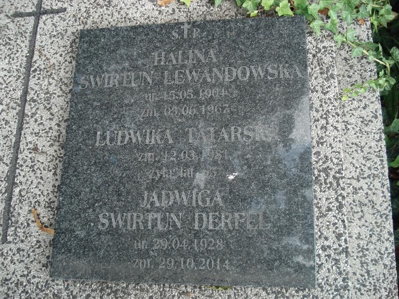 Zdjęcie grobu Ludwika Tatarska (2)