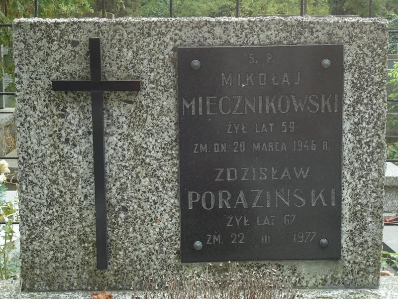Zdjęcie grobu Mikołaj Miecznikowski (2)
