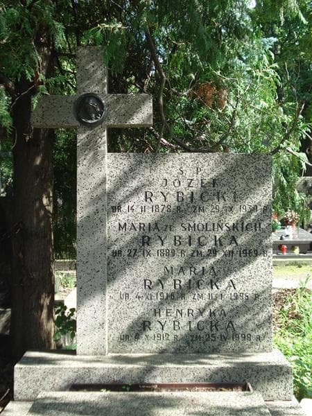Zdjęcie grobu Henryka Rybicka (2)