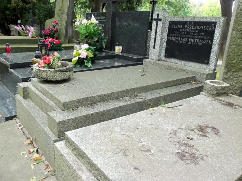 Zdjęcie grobu Władysława Pietraszek (1)