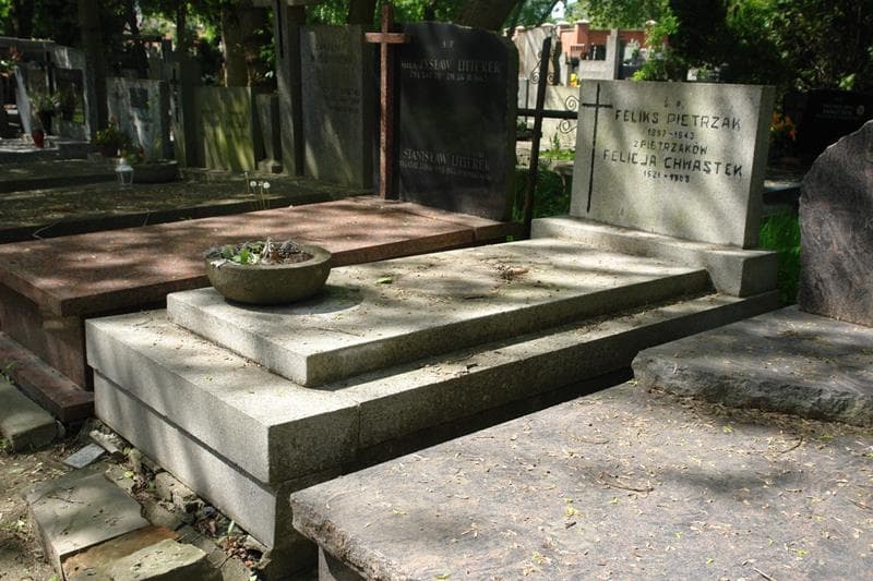 Zdjęcie grobu Feliks Pietrzak (1)