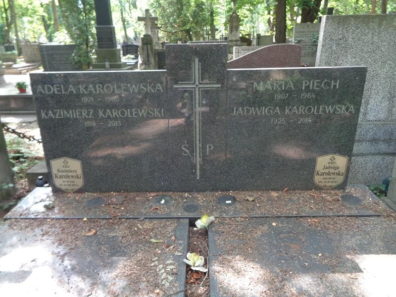 Zdjęcie grobu Maria Piech (2)