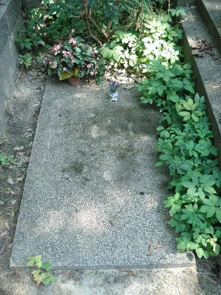 Zdjęcie grobu Maria Jelnicka (1)