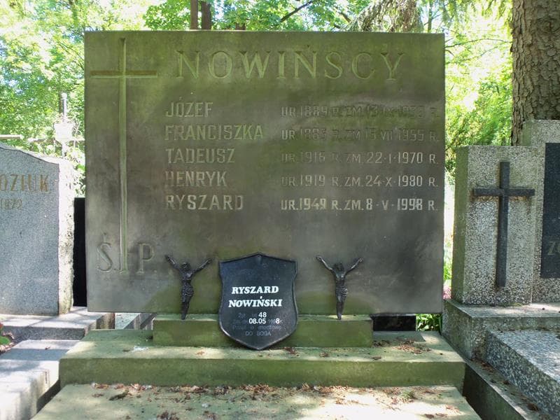 Zdjęcie grobu Henryk Nowiński (2)
