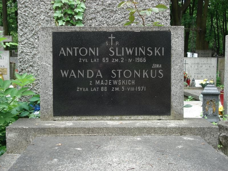 Zdjęcie grobu Wanda Stonkus (2)