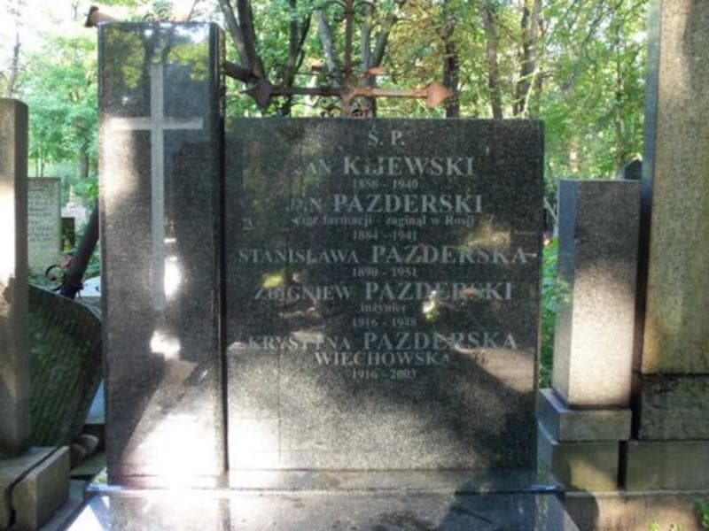 Zdjęcie grobu Krystyna Pazderska Wiechowska (2)