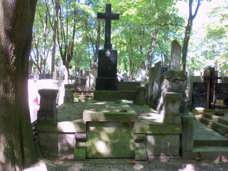 Zdjęcie grobu Jan Tarnowski (1)