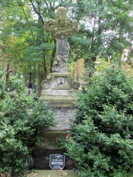 Zdjęcie grobu Maniuś Maliszewski (2)