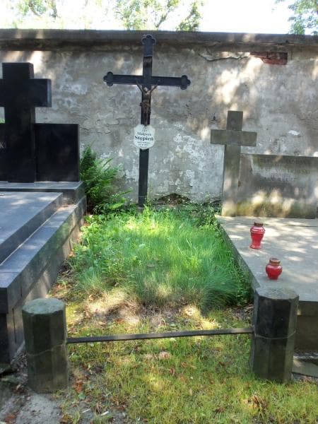 Zdjęcie grobu Małgosia Stępień (1)