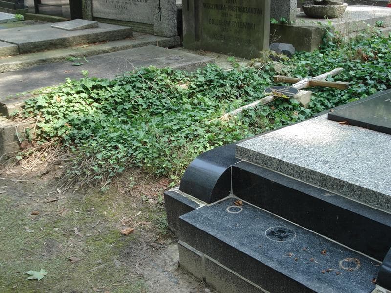 Zdjęcie grobu Jarosław Tomilli-Szczepanowski (1)