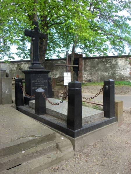 Zdjęcie grobu Zdzisławowa Ursyn - Zamarajew (1)