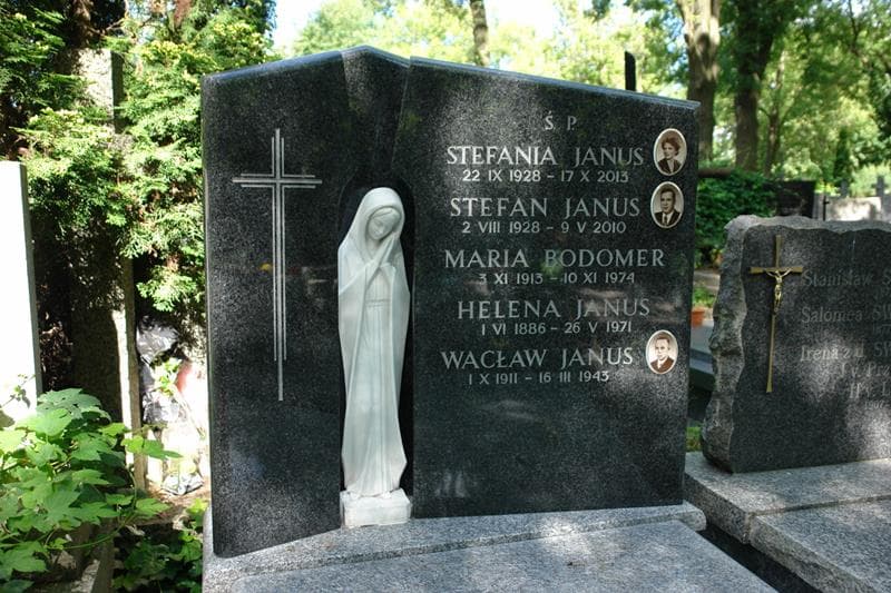 Zdjęcie grobu Stefania Janus (2)