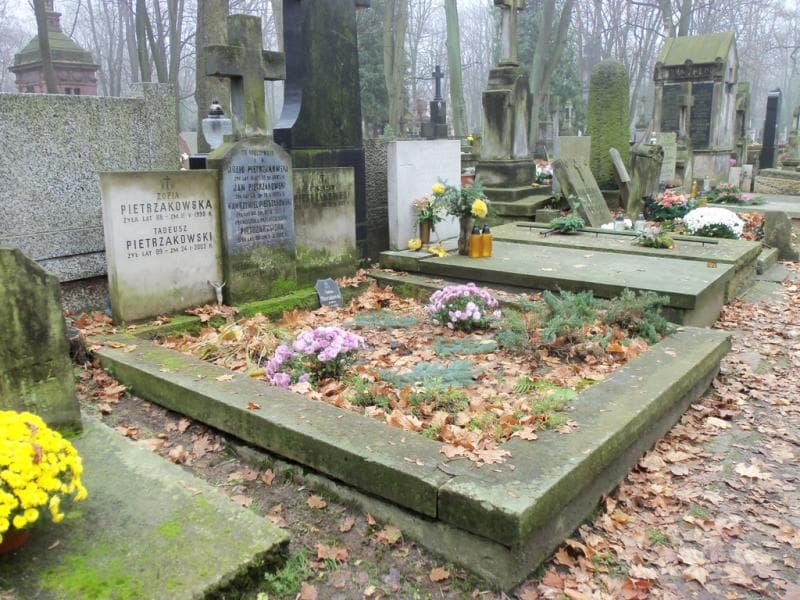 Zdjęcie grobu Wawrzyniec Pietrzakowski (1)