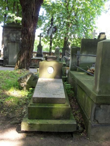 Zdjęcie grobu: Walery Dębiński