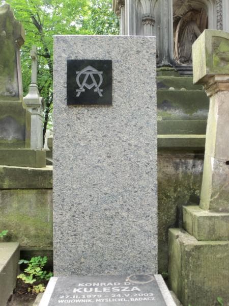Zdjęcie grobu Konrad D. Kulesza (2)