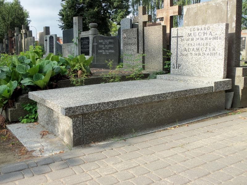 Zdjęcie grobu Kazimierz Adamczyk (1)