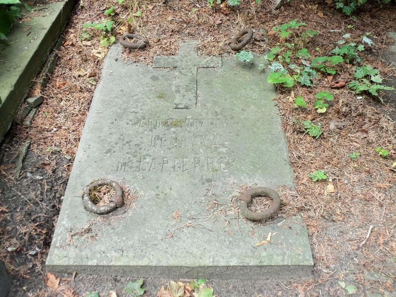 Zdjęcie grobu Henryk De Lapierre (2)