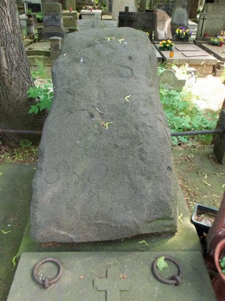 Zdjęcie grobu Ewa Harel (2)