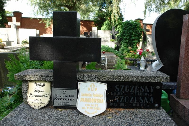 Zdjęcie grobu Feliks Szczęsny (2)