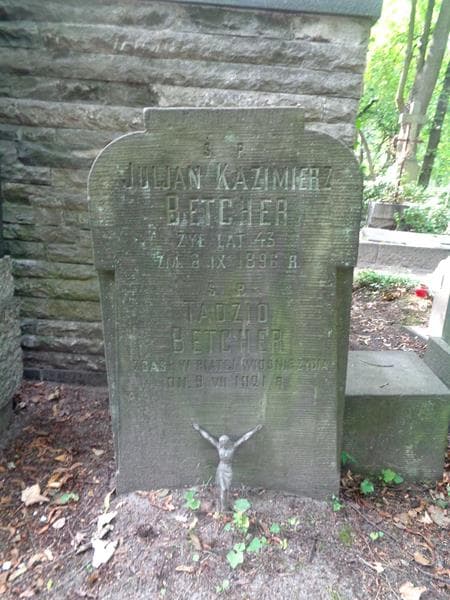 Zdjęcie grobu Tadzio Betcher (2)