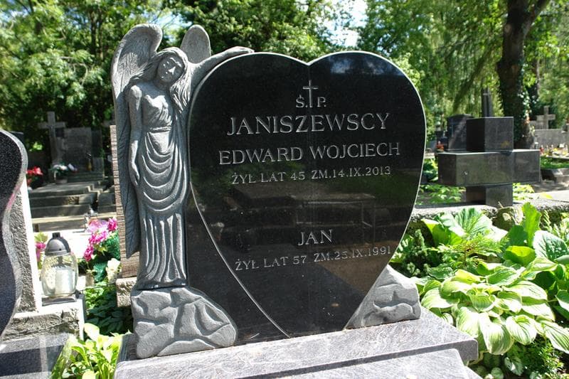 Zdjęcie grobu Jan Janiszewski (2)