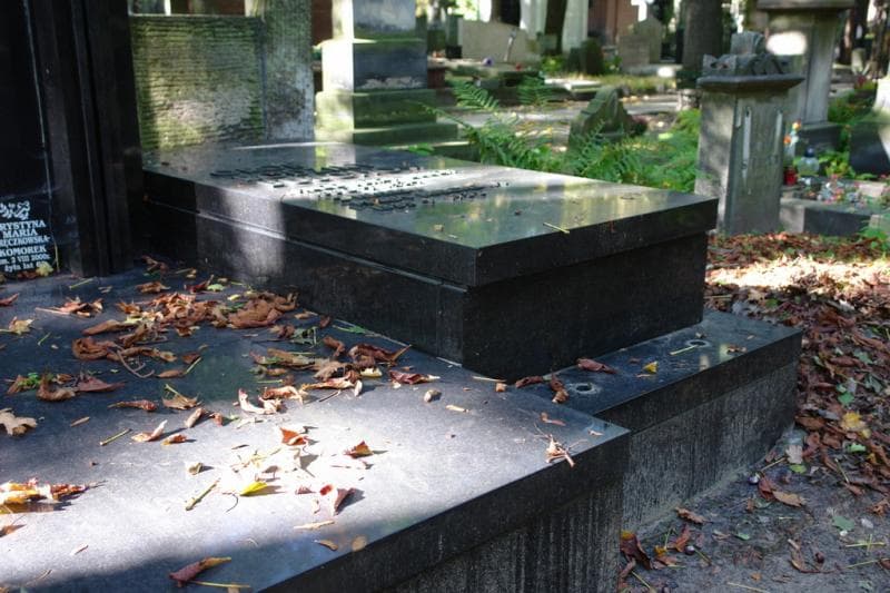 Zdjęcie grobu Hugo Jerzy Busch (2)