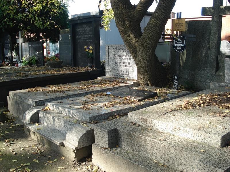 Zdjęcie grobu Kazimierz Adamczyk (1)
