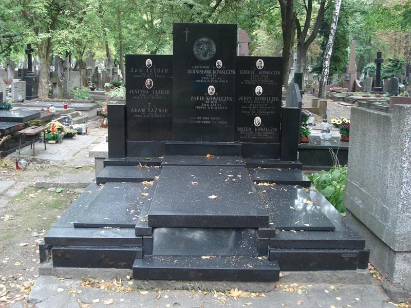 Zdjęcie grobu Justyna Tazbir (1)