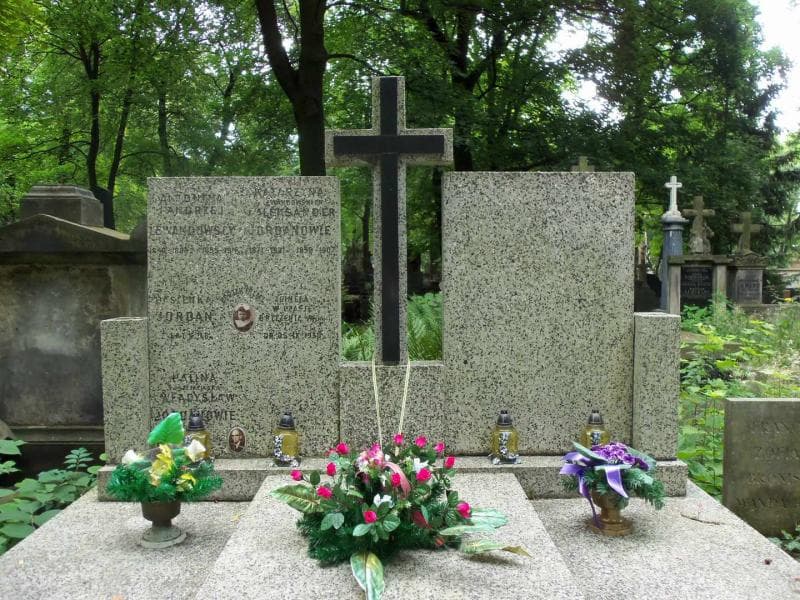 Zdjęcie grobu Andrzej Lewandowski (2)