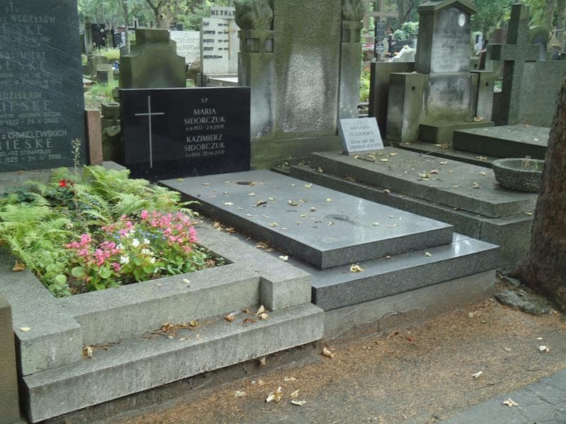 Zdjęcie grobu Kazimierz Sidorczuk (1)
