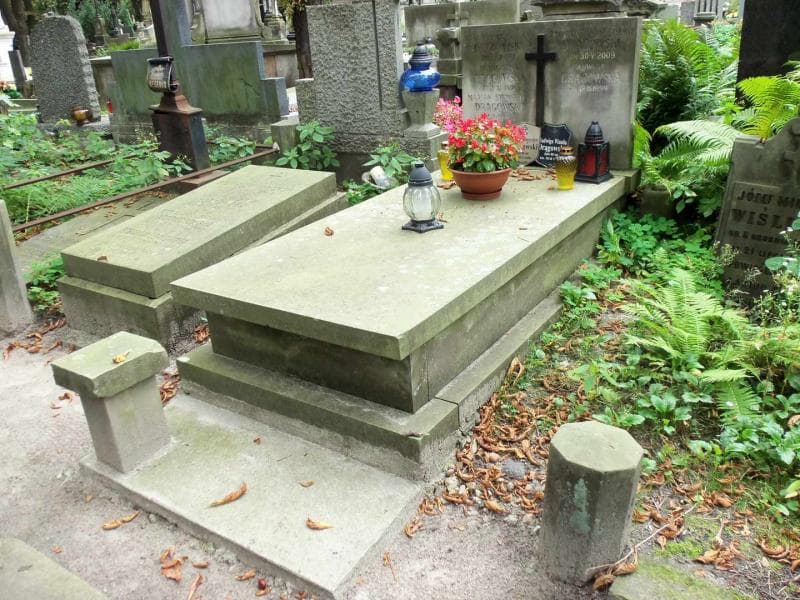 Zdjęcie grobu Jan Drągowski (1)