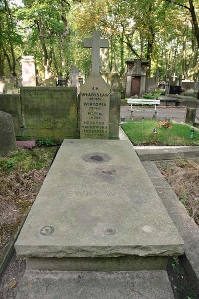 Zdjęcie grobu Henryka Machowska-Tuczapska (1)