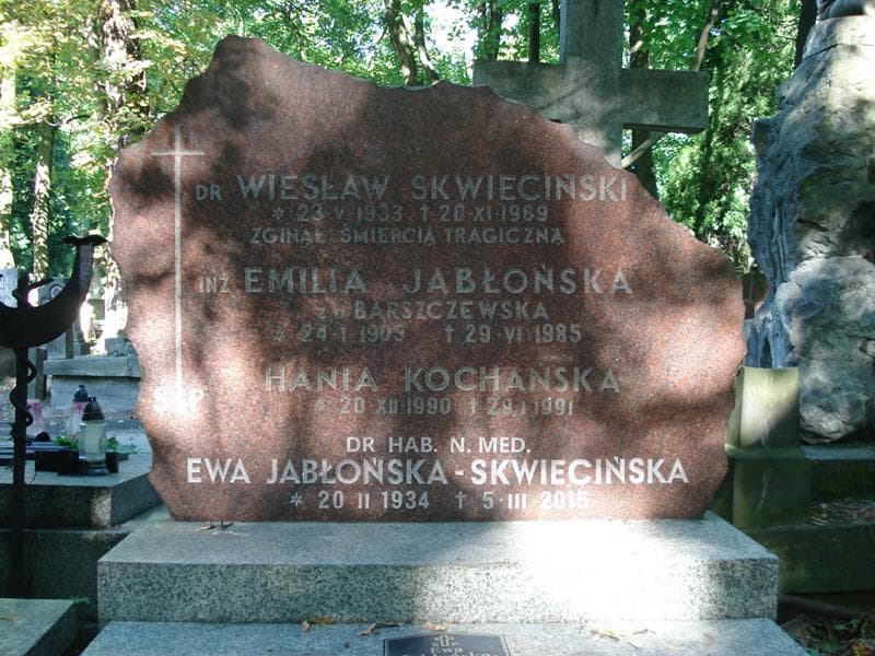 Zdjęcie grobu Emilia Jabłońska (2)