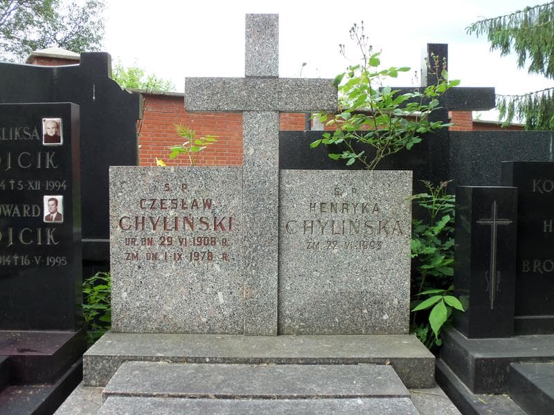 Zdjęcie grobu Henryka Chylińska (2)