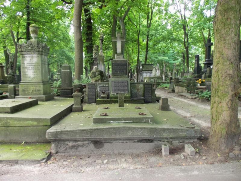 Zdjęcie grobu Marya Bein (2)