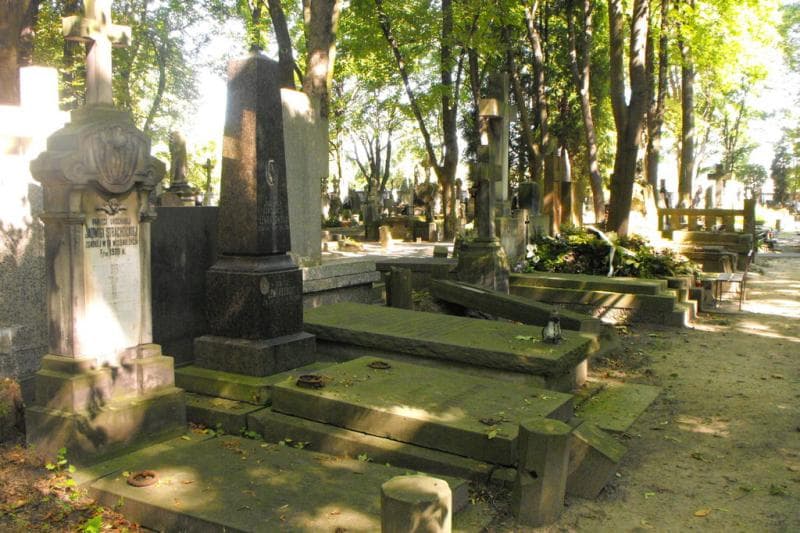 Zdjęcie grobu Tomasz Lewandowski (2)