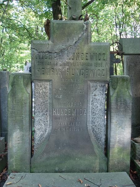 Zdjęcie grobu Maria Kuncewicz (2)