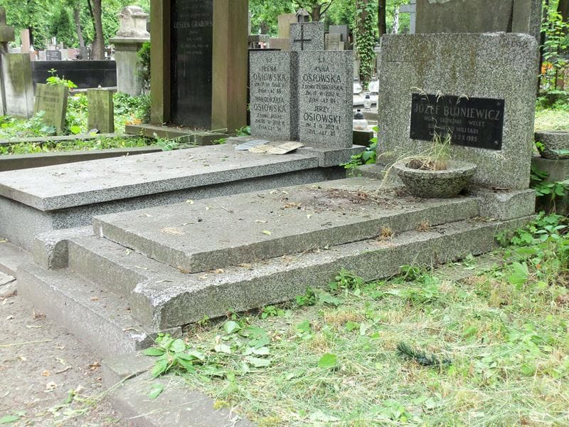 Zdjęcie grobu Józef Bujniewicz (1)