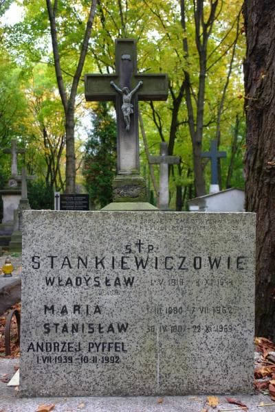 Zdjęcie grobu Andrzej Pyffel (1)