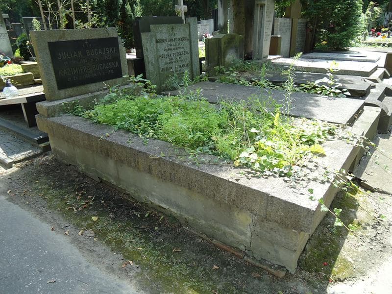 Zdjęcie grobu Kazimiera Bugajska (1)
