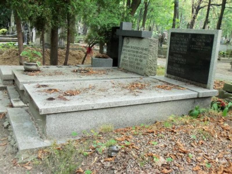 Zdjęcie grobu Tatiana Trzaskowska (1)