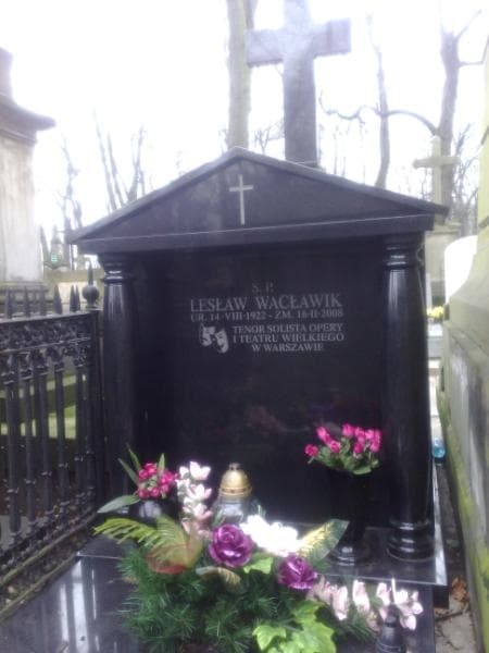 Zdjęcie grobu Lesław Wacławik (1)
