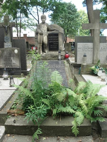 Zdjęcie grobu: Piotr Magdziński