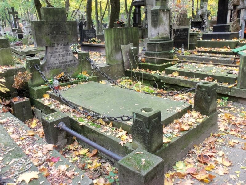 Zdjęcie grobu Władysław Tryburski (1)