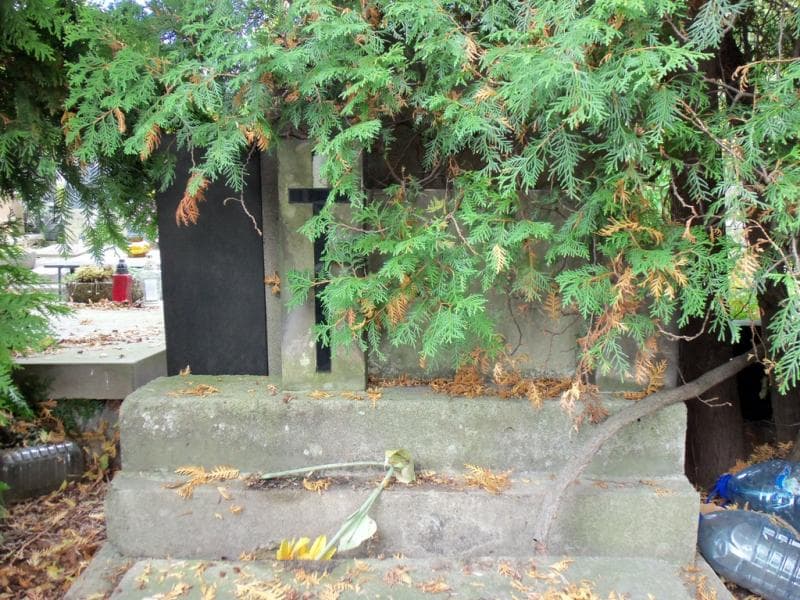 Zdjęcie grobu Piotr Laskowski (2)