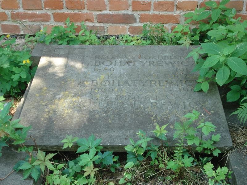 Zdjęcie grobu Zdzisława Bohatyrewicz (2)