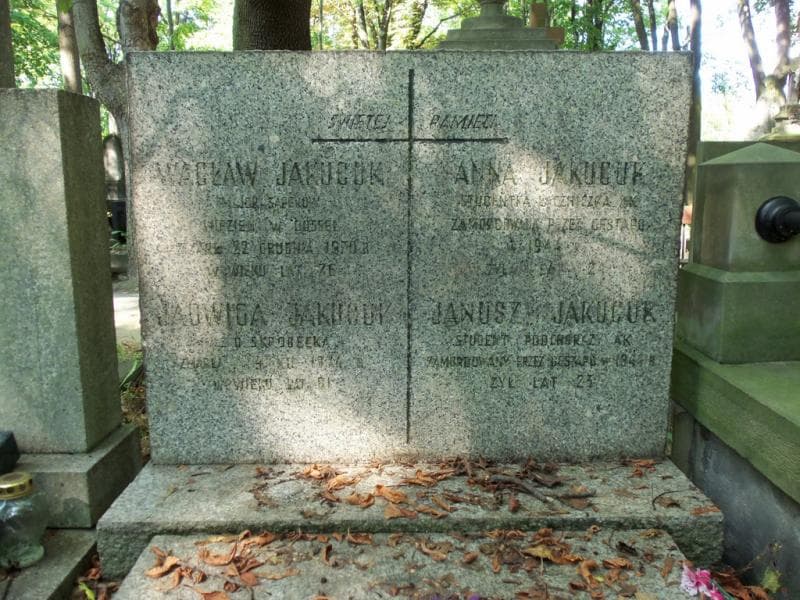 Zdjęcie grobu Jadwiga Jakucuk (2)
